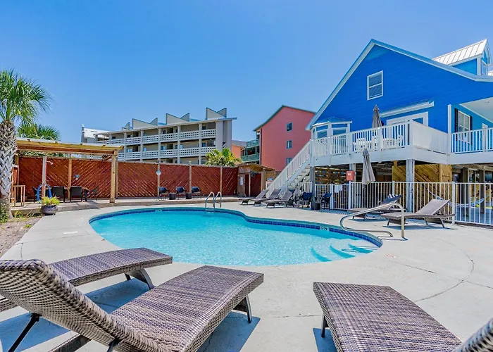 Endless Summer At Little Lagoon By Youngs Suncoast